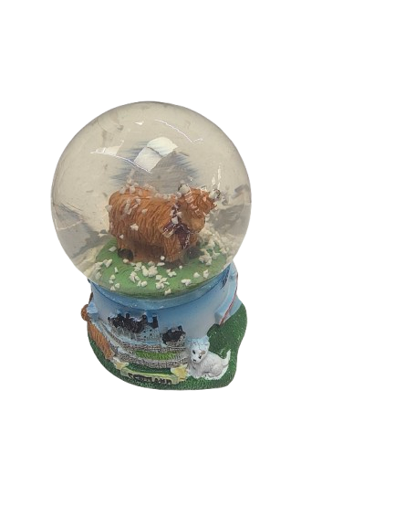Highland Cow Snow Globe