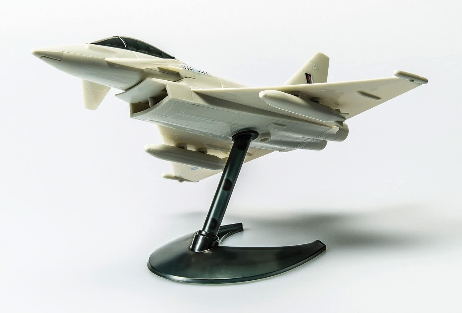 Airfix QUICKBUILD Model Aircraft Kits - Eurofighter Typhoon Model Building Kit