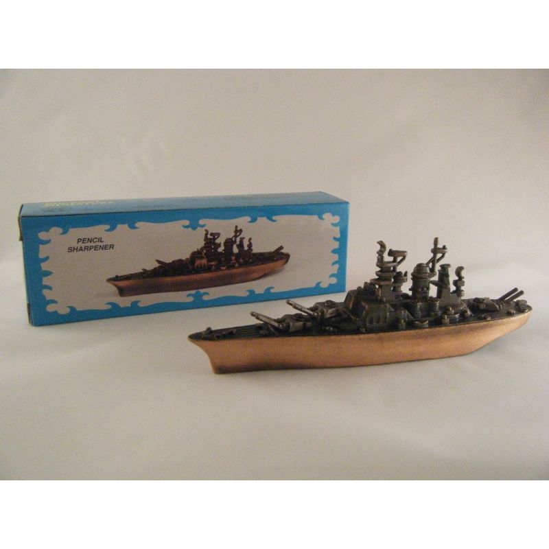 BATTLESHIP DIE-CAST ANTIQUE STYLE NOVELTY PENCIL SHARPENER